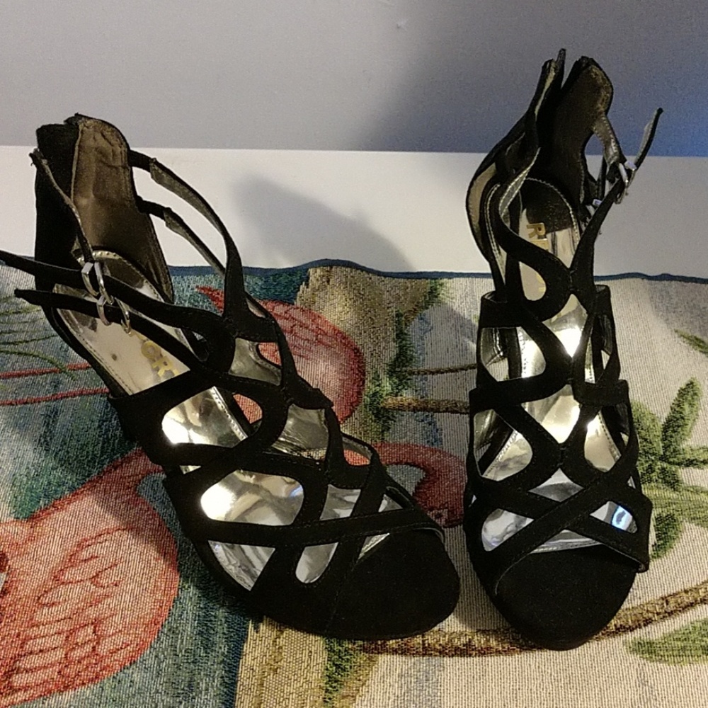Strappy sandals